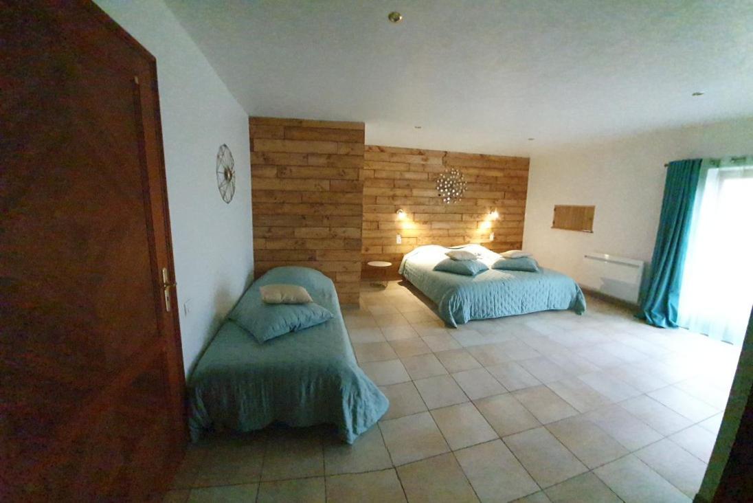 Auverg'Nature chambre Combrailles Espinasse Extérieur photo